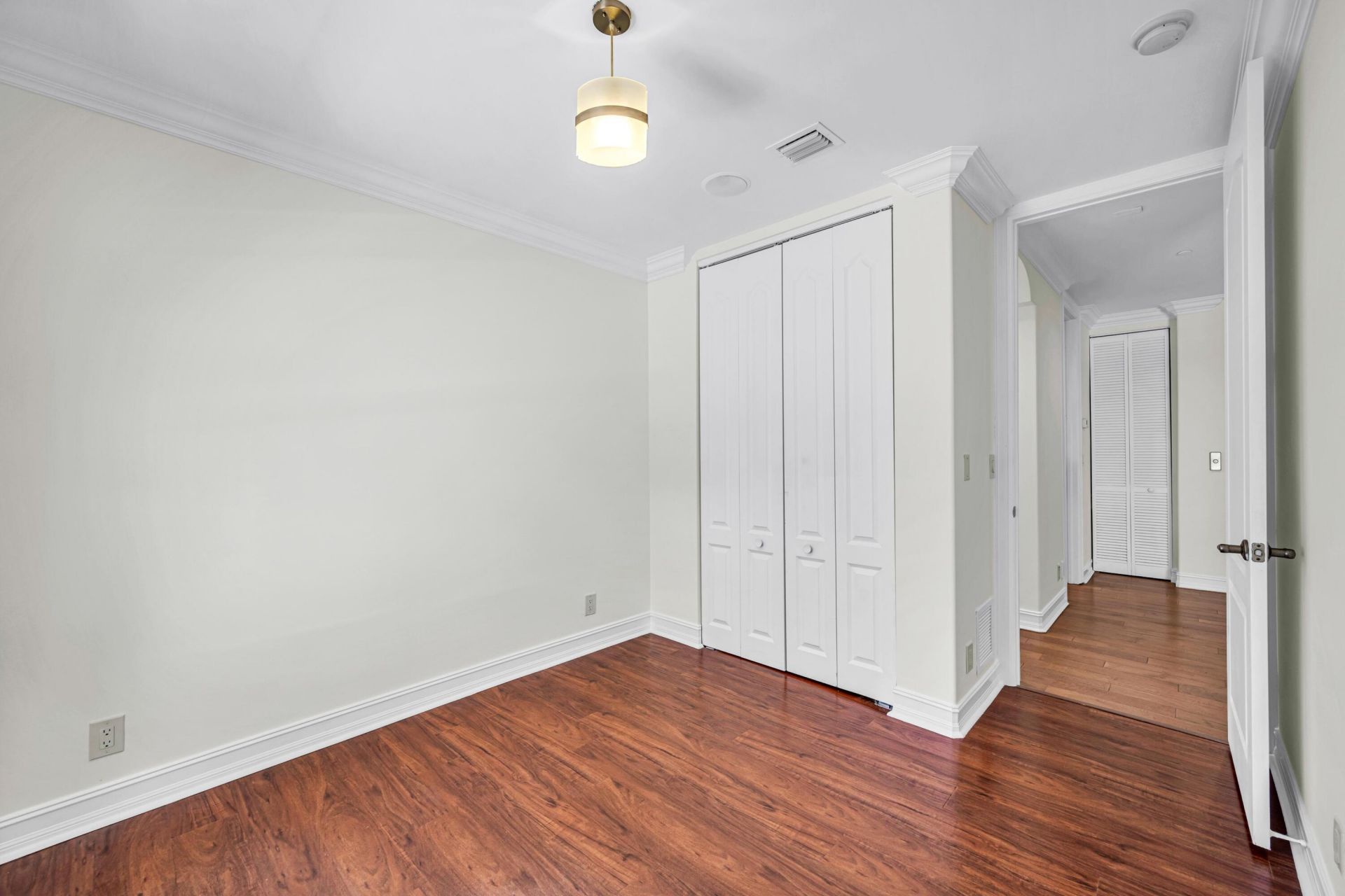 903 NE 17th Way, Unit 104, Fort Lauderdale, FL 33304 Photo