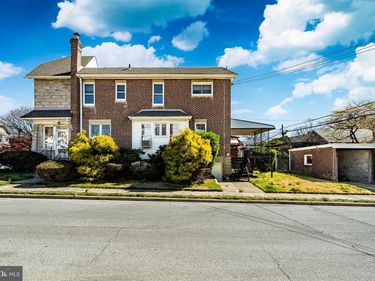 220 W ALBEMARLE AVENUE, LANSDOWNE, PA 19050