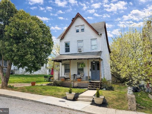 146 S 5TH AVENUE , COATESVILLE, PA 19320