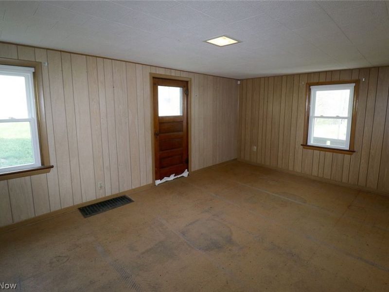 1041 County Road 14, Rayland, OH 43943 Photo 10