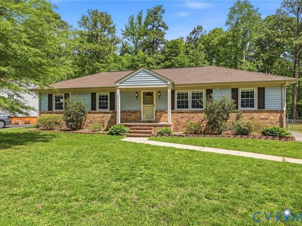 21137 Warren Avenue, South Chesterfield, VA 23803