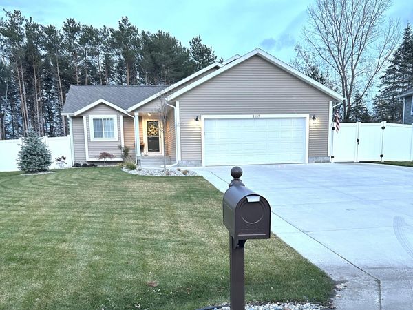 1157 Spruce Pointe Drive, Whitehall, MI 49461