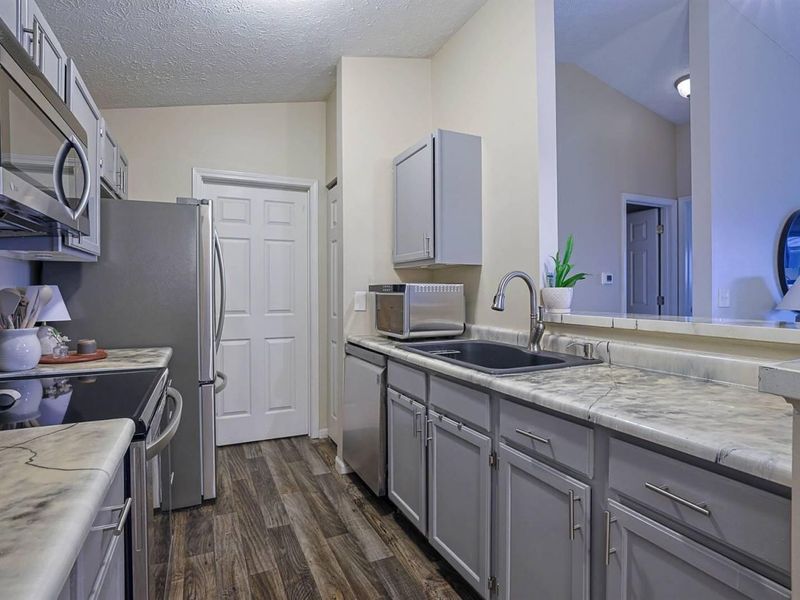 380 Timber Ridge, Unit 12, Wilder, KY 41071 Photo 11