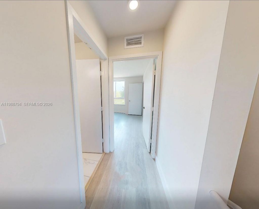 2505 NE 193rd St, Unit 4208, Miami, FL 33180 Photo