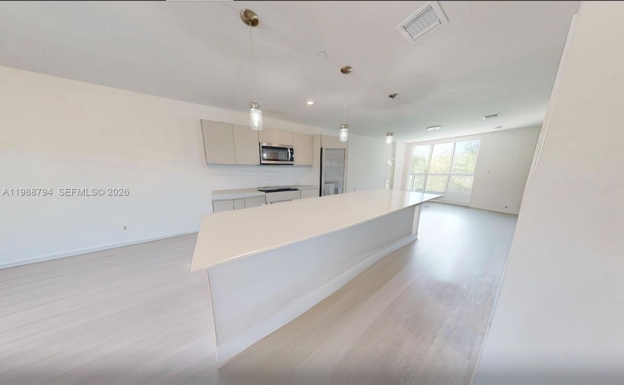 2505 NE 193rd St, Unit 4208, Miami, FL 33180 Photo