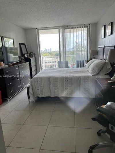1300 NE Miami Gardens Dr, Unit 616E, Miami, FL 33179 Photo