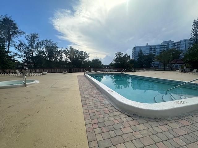 1300 NE Miami Gardens Dr, Unit 616E, Miami, FL 33179 Photo