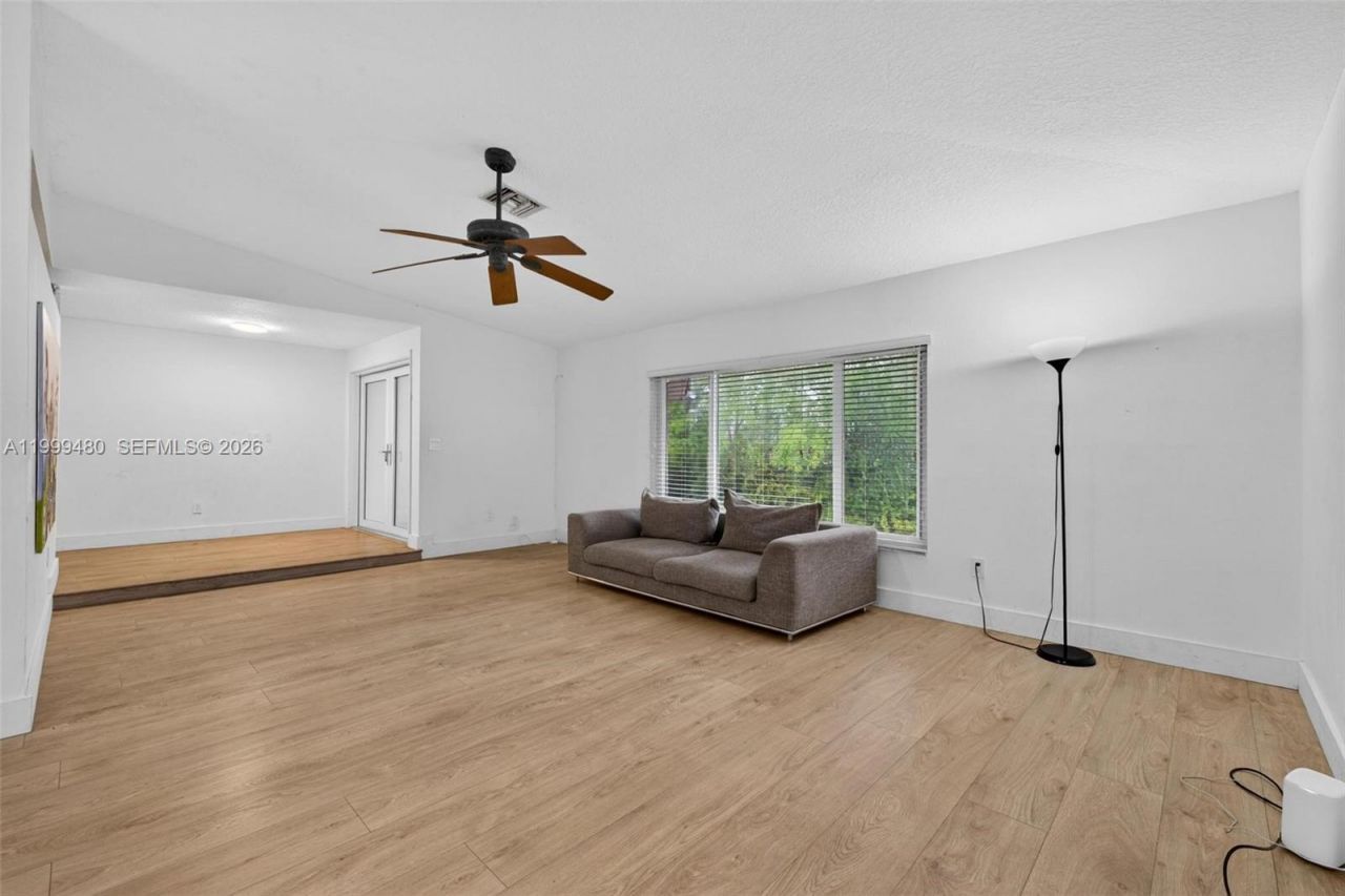 8400 SW 178th St, Palmetto Bay, FL 33157 Photo