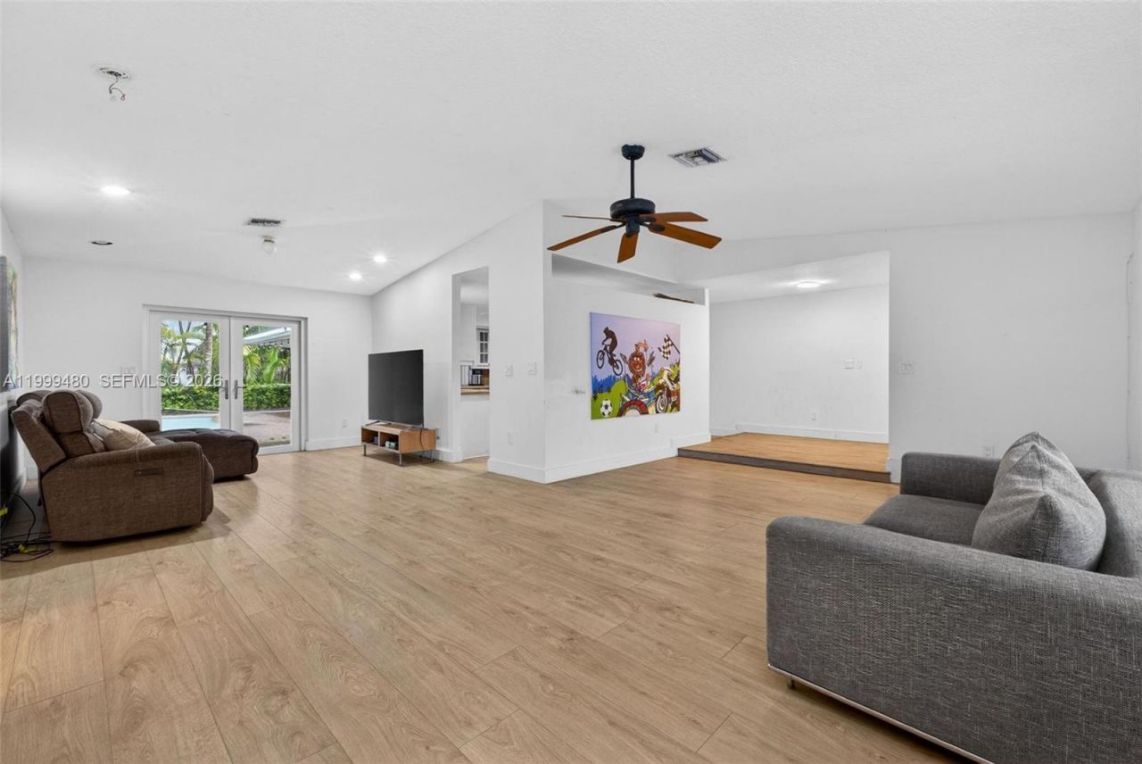 8400 SW 178th St, Palmetto Bay, FL 33157 Photo