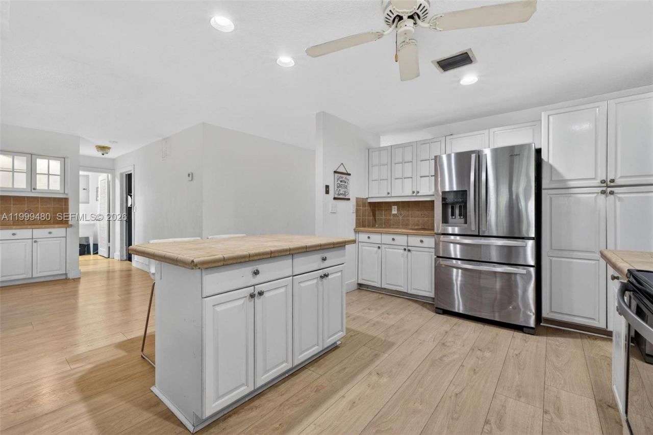 8400 SW 178th St, Palmetto Bay, FL 33157 Photo