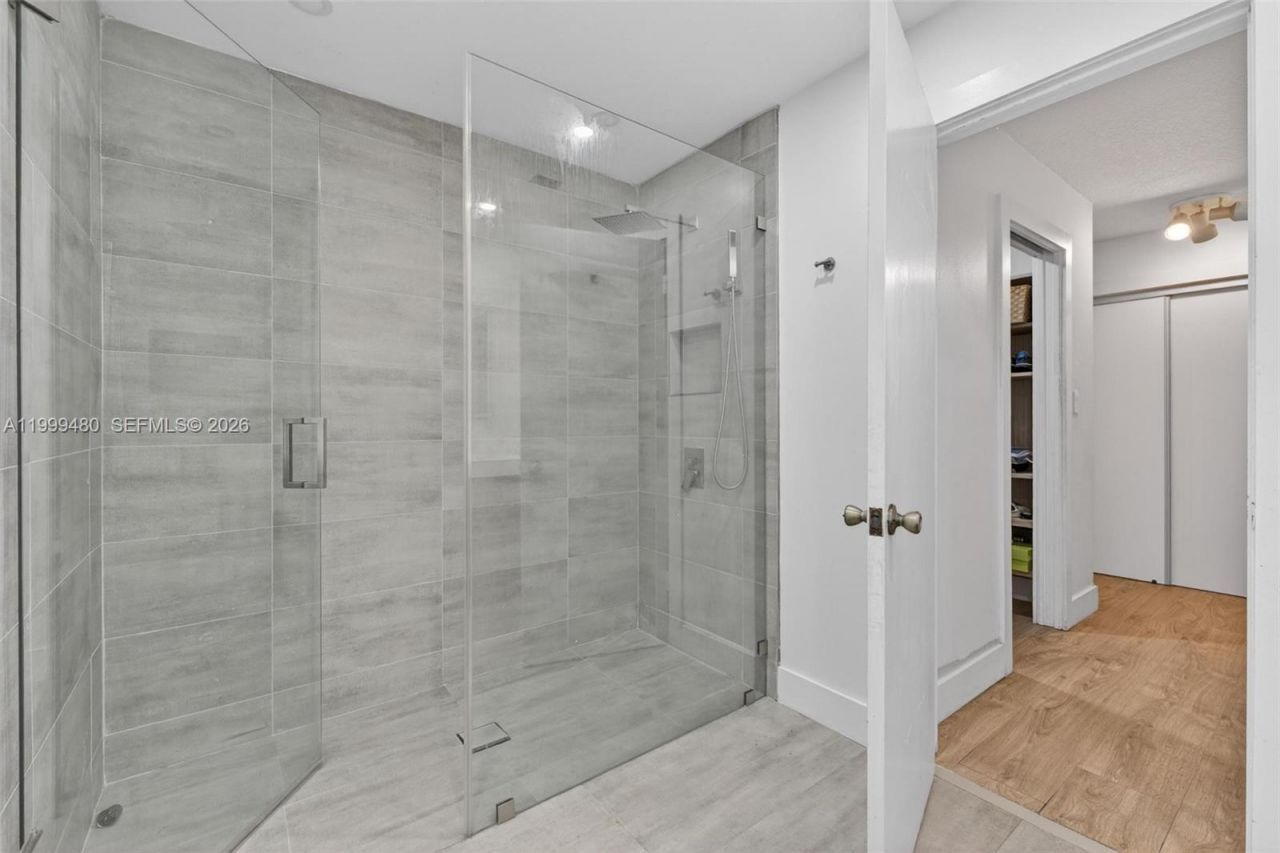 8400 SW 178th St, Palmetto Bay, FL 33157 Photo