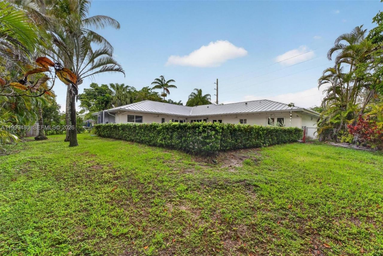8400 SW 178th St, Palmetto Bay, FL 33157 Photo