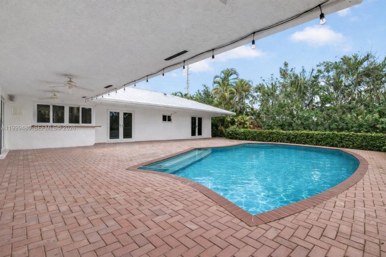 8400 SW 178th St, Palmetto Bay, FL 33157 Photo