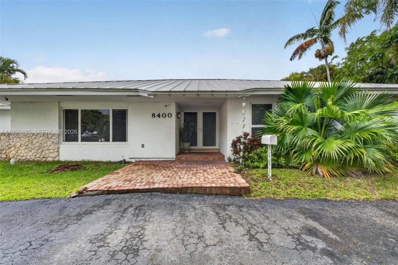 8400 SW 178th St, Palmetto Bay, FL 33157 Photo