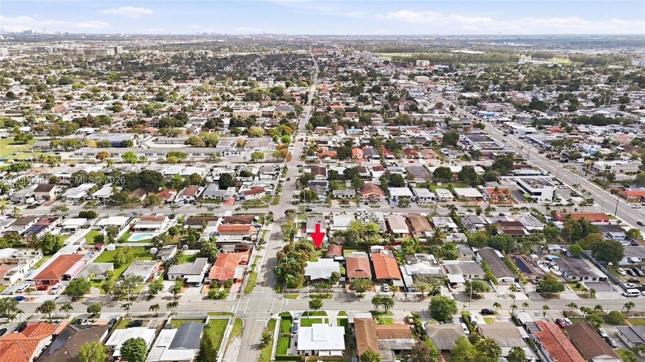 490 E 45th St, Hialeah, FL 33013 Photo