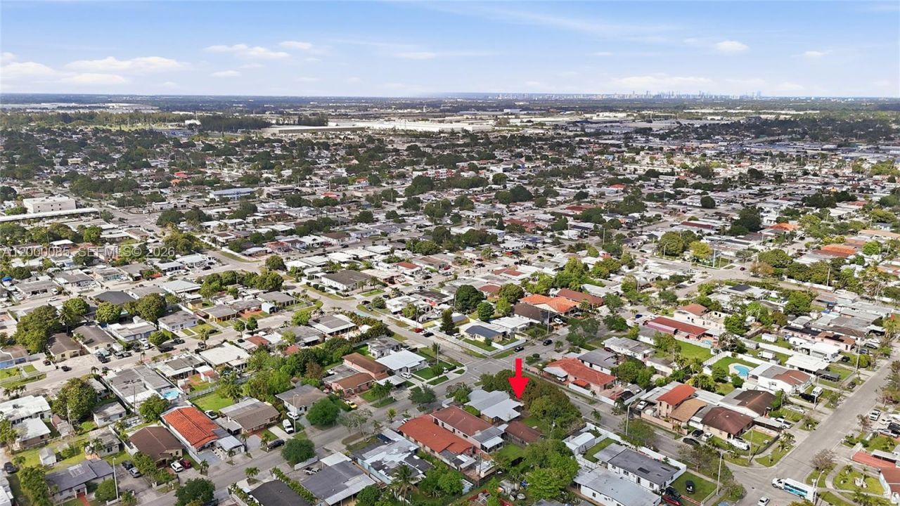 490 E 45th St, Hialeah, FL 33013 Photo