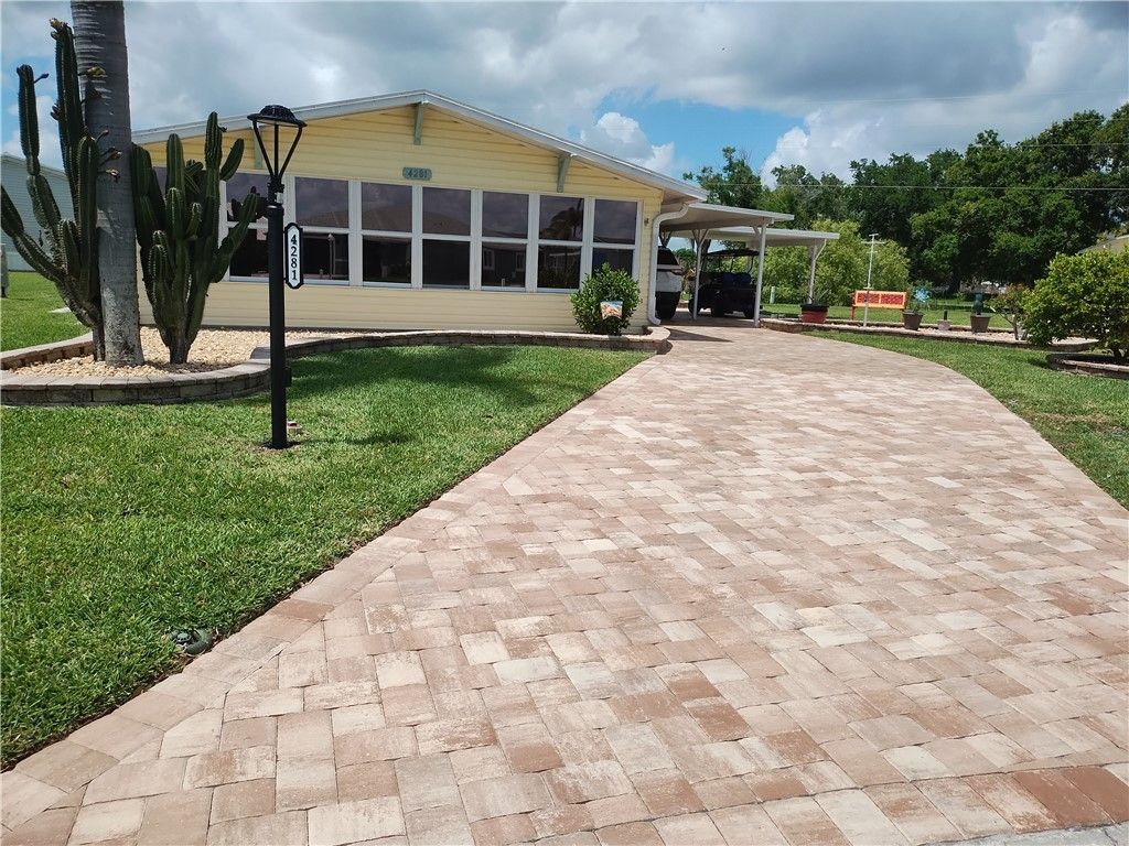 4281 SW 10th Avenue, Okeechobee, FL 34974 Photo