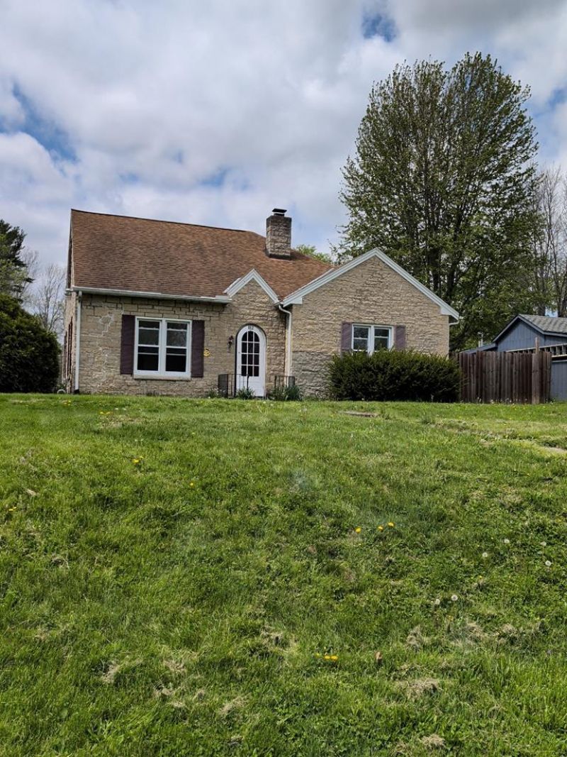 812 S Washington Street, Greenfield, OH 45123 Main Photo