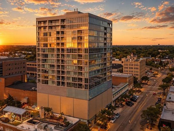 432 S Washington Avenue, Royal Oak, MI 48067