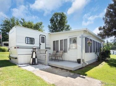 7945 Lake Rd, Sodus Point, NY 14555