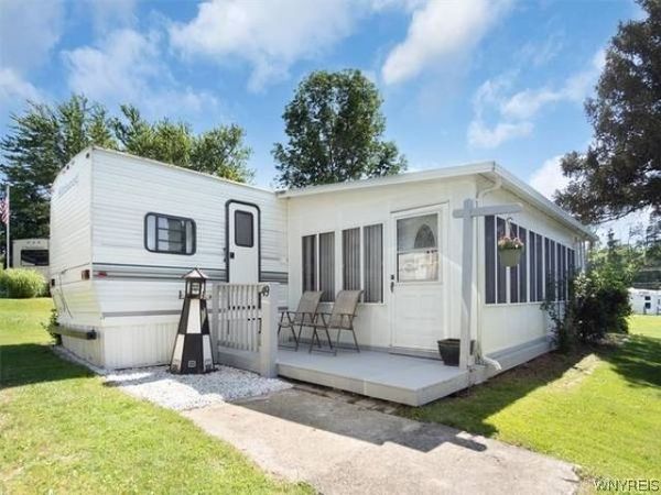 7945 Lake Rd, Sodus Point, NY 14555