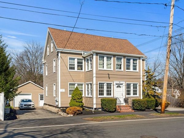 12 Chestnut St, Danvers, MA 01923