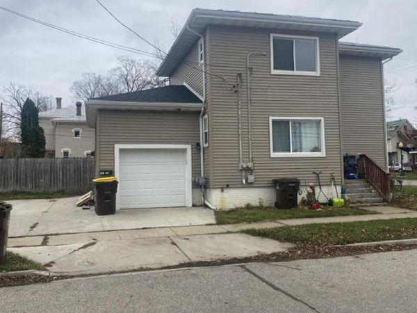 258 E Adams Street, Ionia, MI 48846