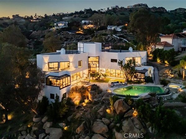 6 Colt, Bell Canyon, CA 91307