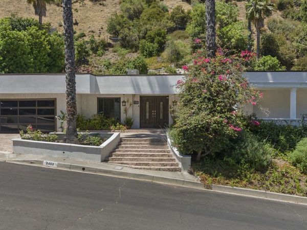 3453 Green Vista Drive, Encino, CA 91436