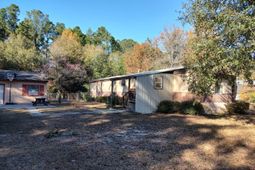 1506 Princes Trace Circle photo 4