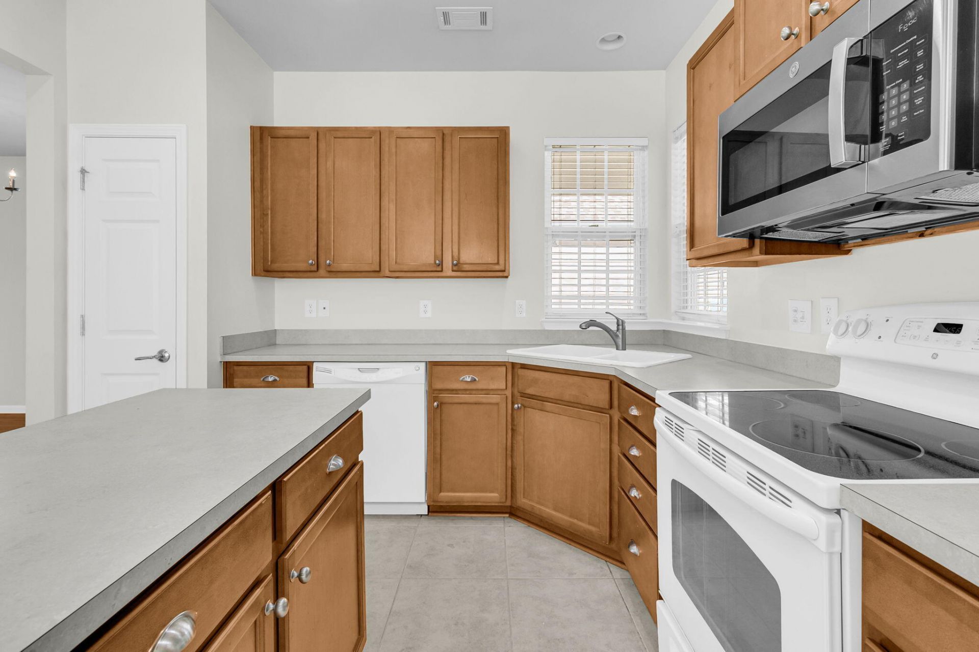 168 Sea Lavender Lane Photo 11