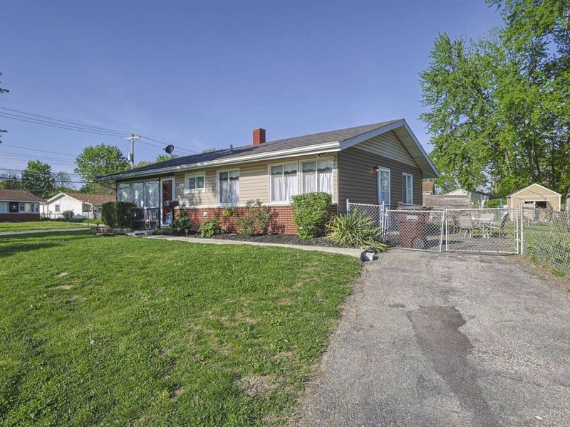 9551 Trafalgar Court, Colerain Township, OH 45251 Photo 2