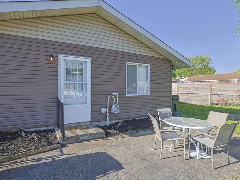 9551 Trafalgar Court, Colerain Township, OH 45251 Photo 21