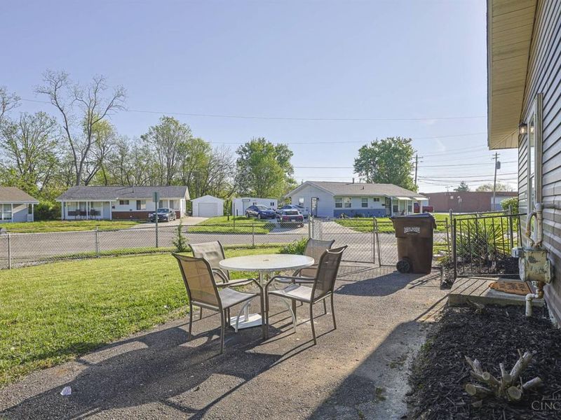 9551 Trafalgar Court, Colerain Township, OH 45251 Photo 22