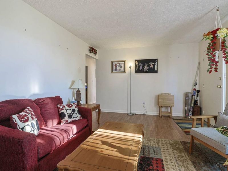 9551 Trafalgar Court, Colerain Township, OH 45251 Photo 6