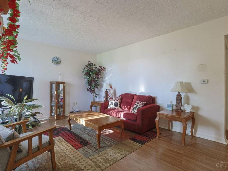 9551 Trafalgar Court, Colerain Township, OH 45251 Photo 7