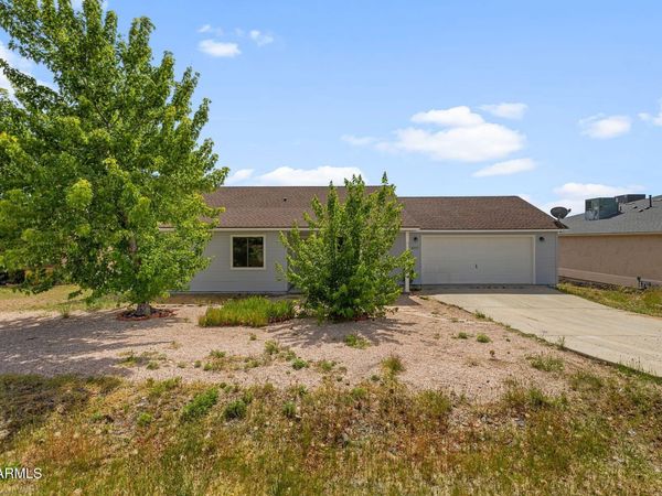6017 N TOWER Lane, Prescott Valley, AZ 86314