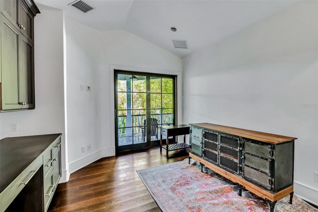 103 Park Avenue, Anna Maria, FL 34216 Photo