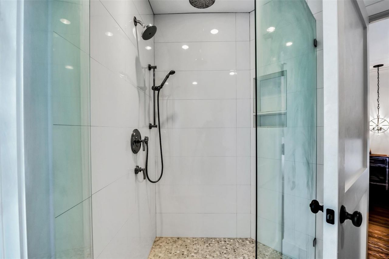 103 Park Avenue, Anna Maria, FL 34216 Photo