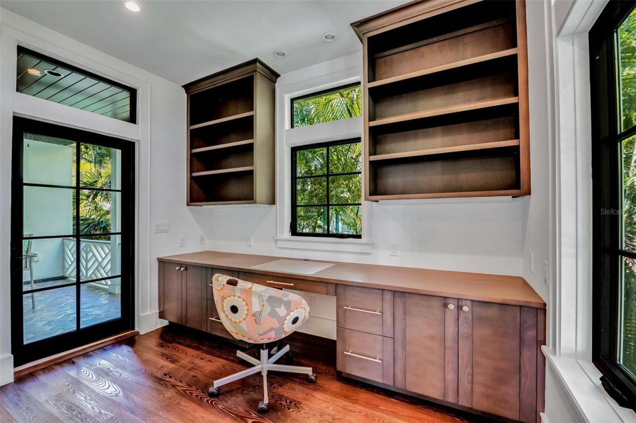 103 Park Avenue, Anna Maria, FL 34216 Photo