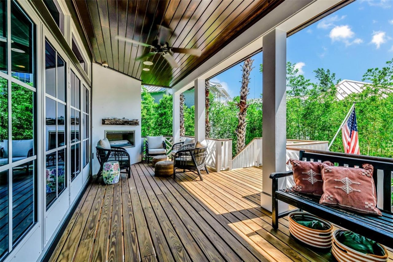 103 Park Avenue, Anna Maria, FL 34216 Photo