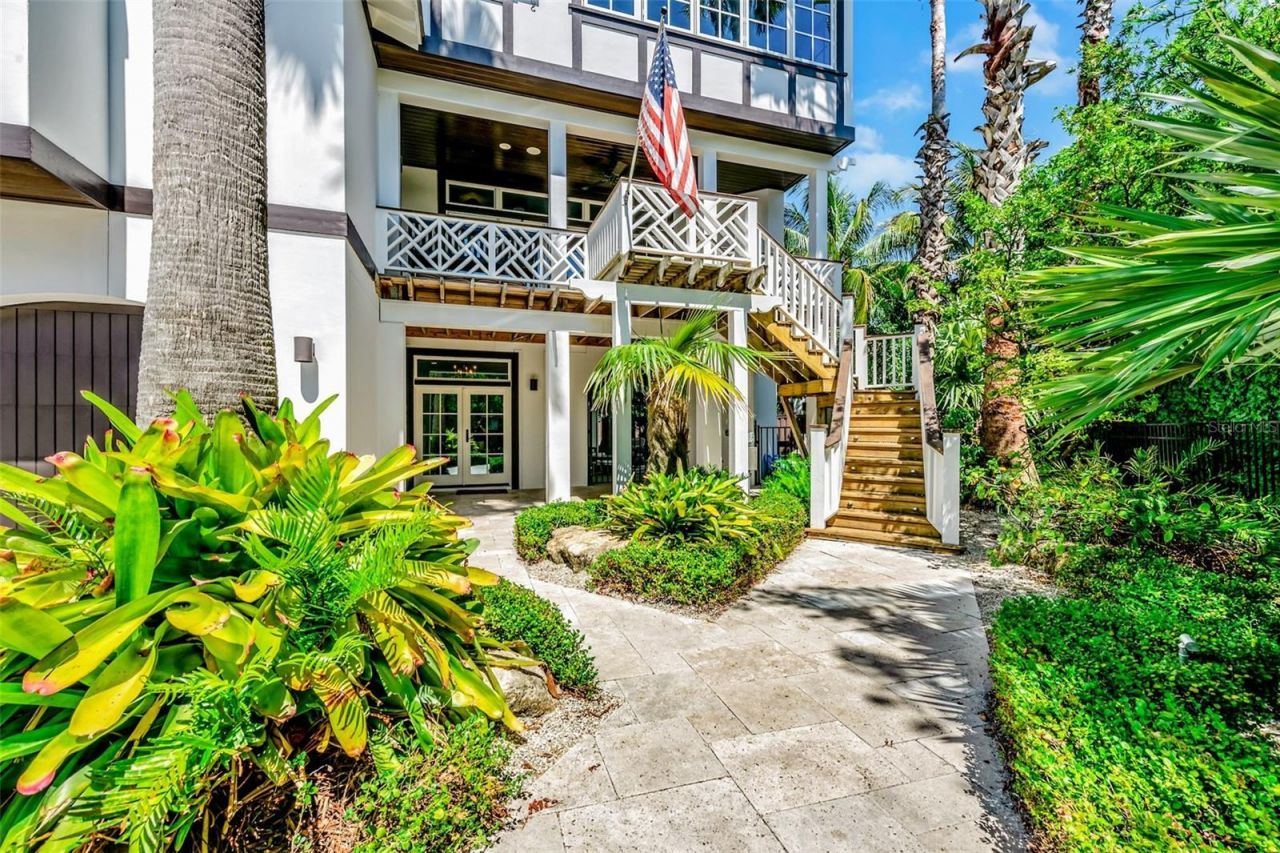 103 Park Avenue, Anna Maria, FL 34216 Photo