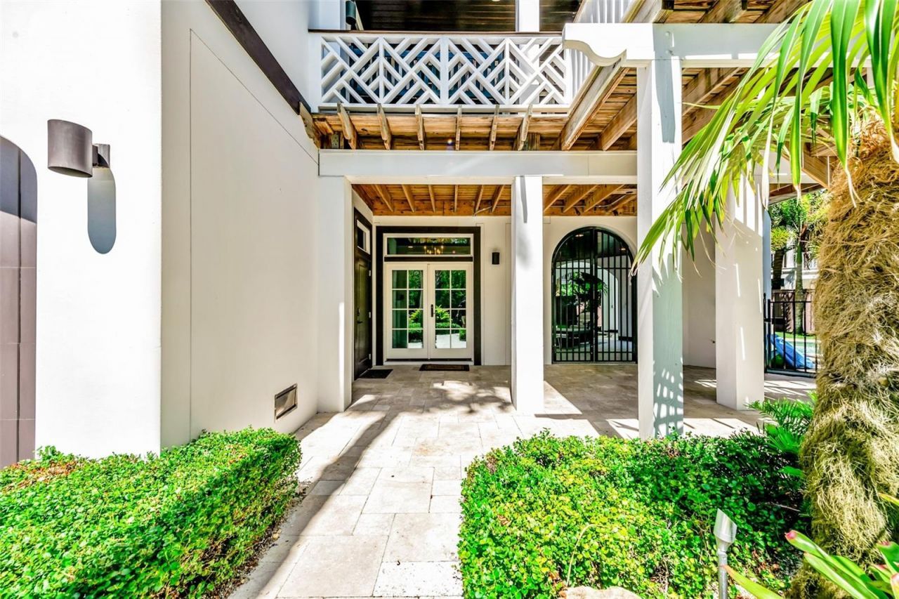 103 Park Avenue, Anna Maria, FL 34216 Photo