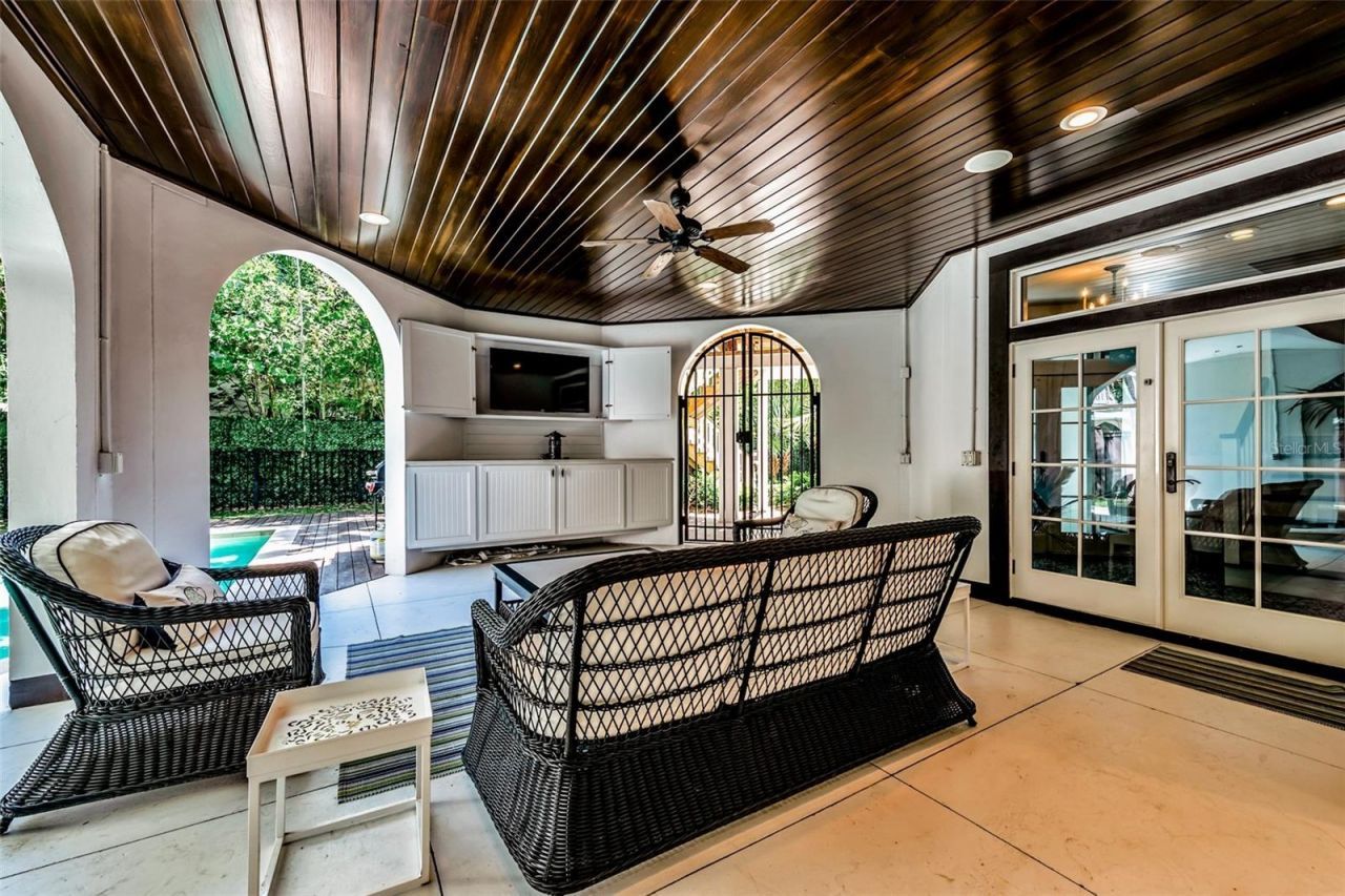 103 Park Avenue, Anna Maria, FL 34216 Photo