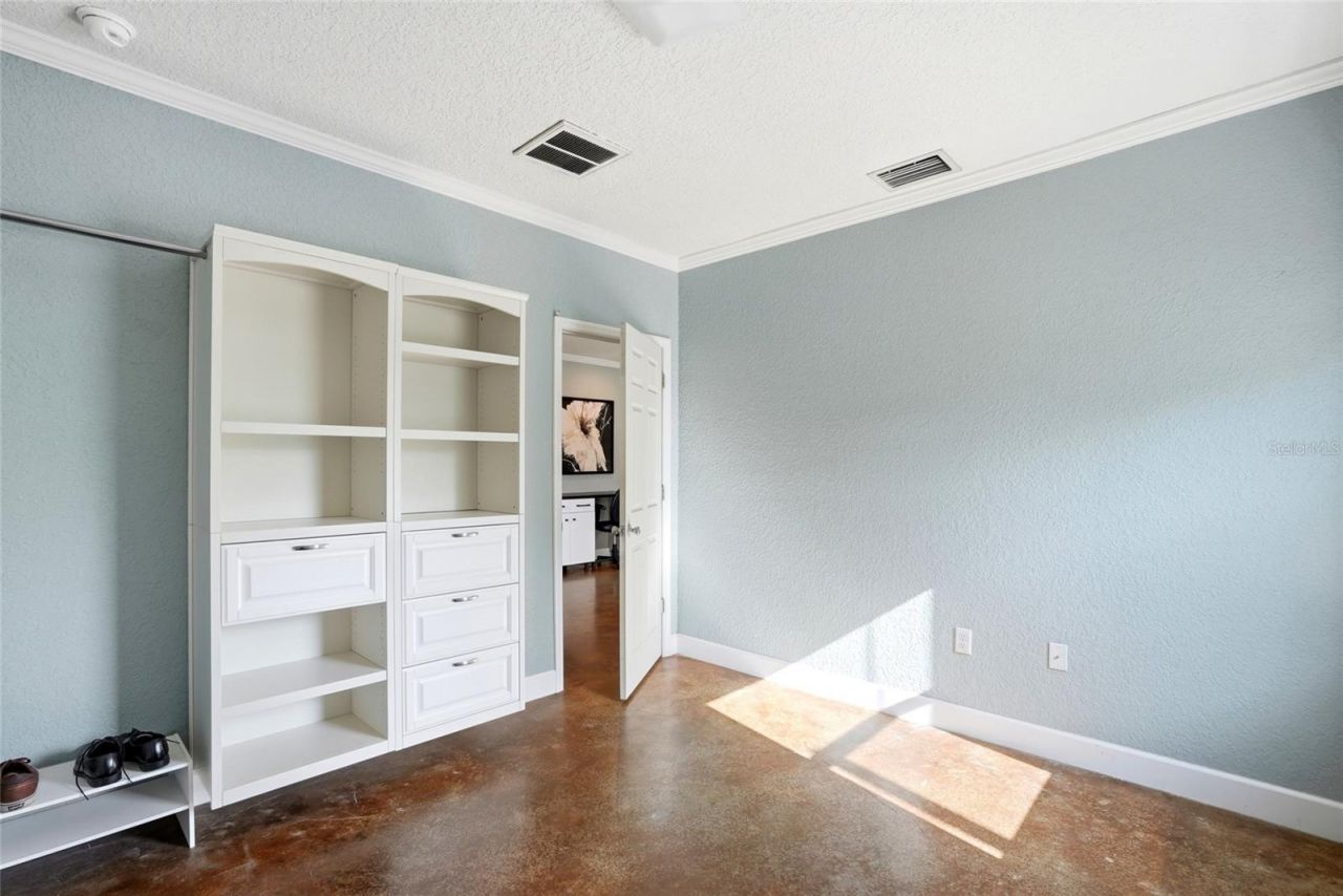 123 S Wiggins Road, Plant City, FL 33566 Photo