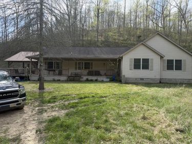120 Deer Haven Lane, Greenup, KY 41144