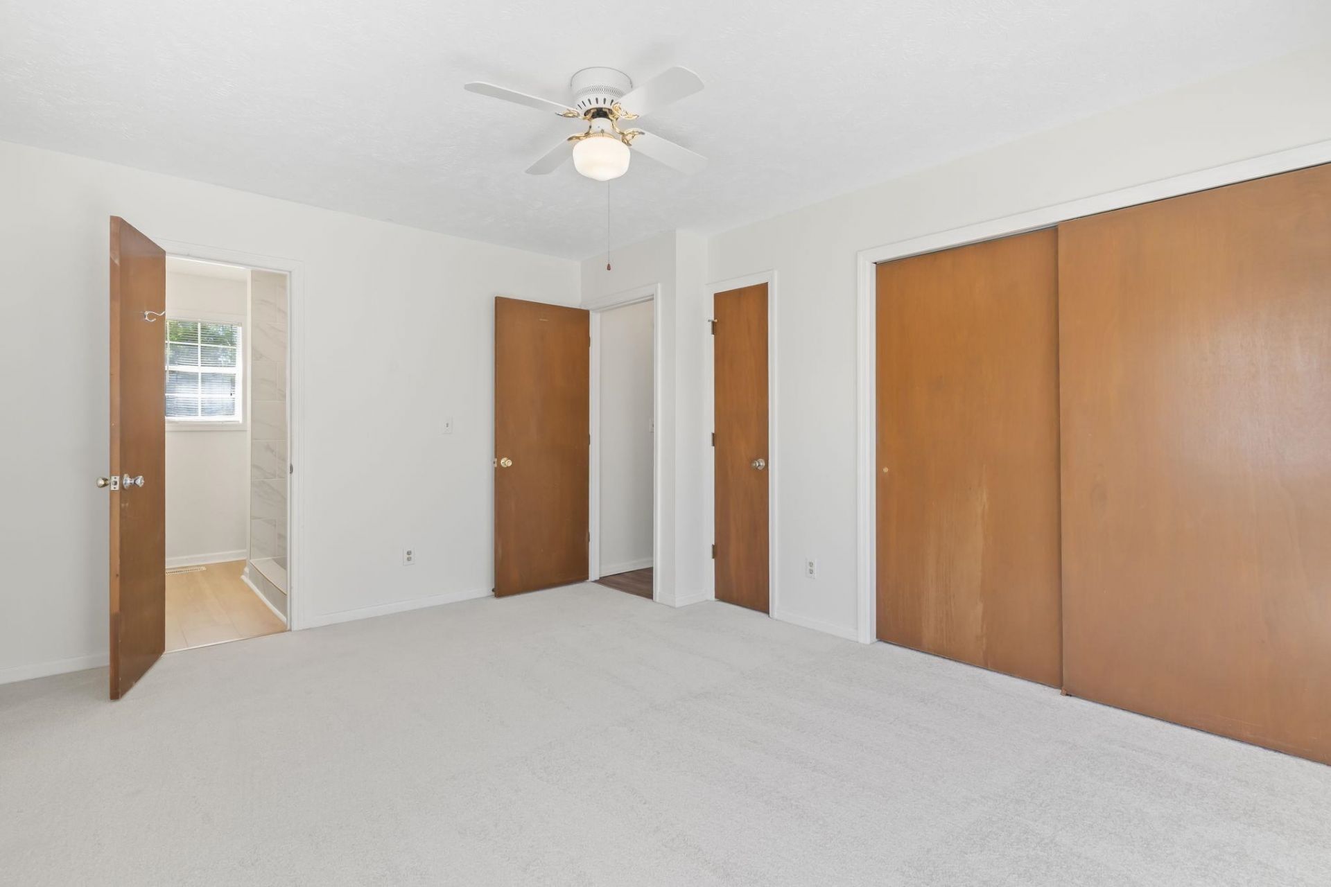 1110 Cypress Cove Photo 19