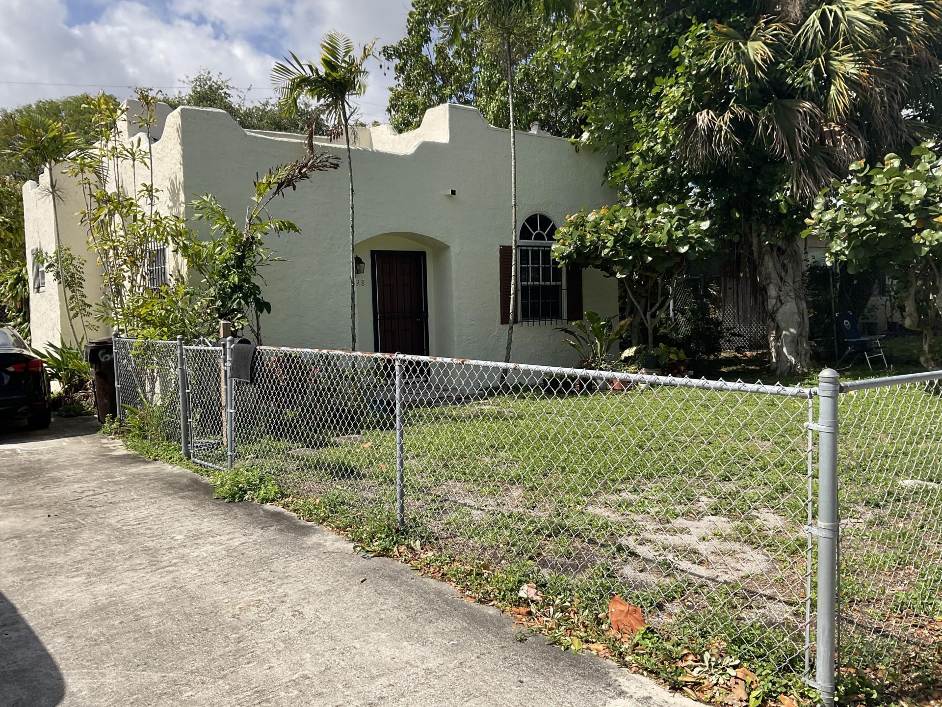 628 54th Street, West Palm Beach, FL 33407 Main Photo