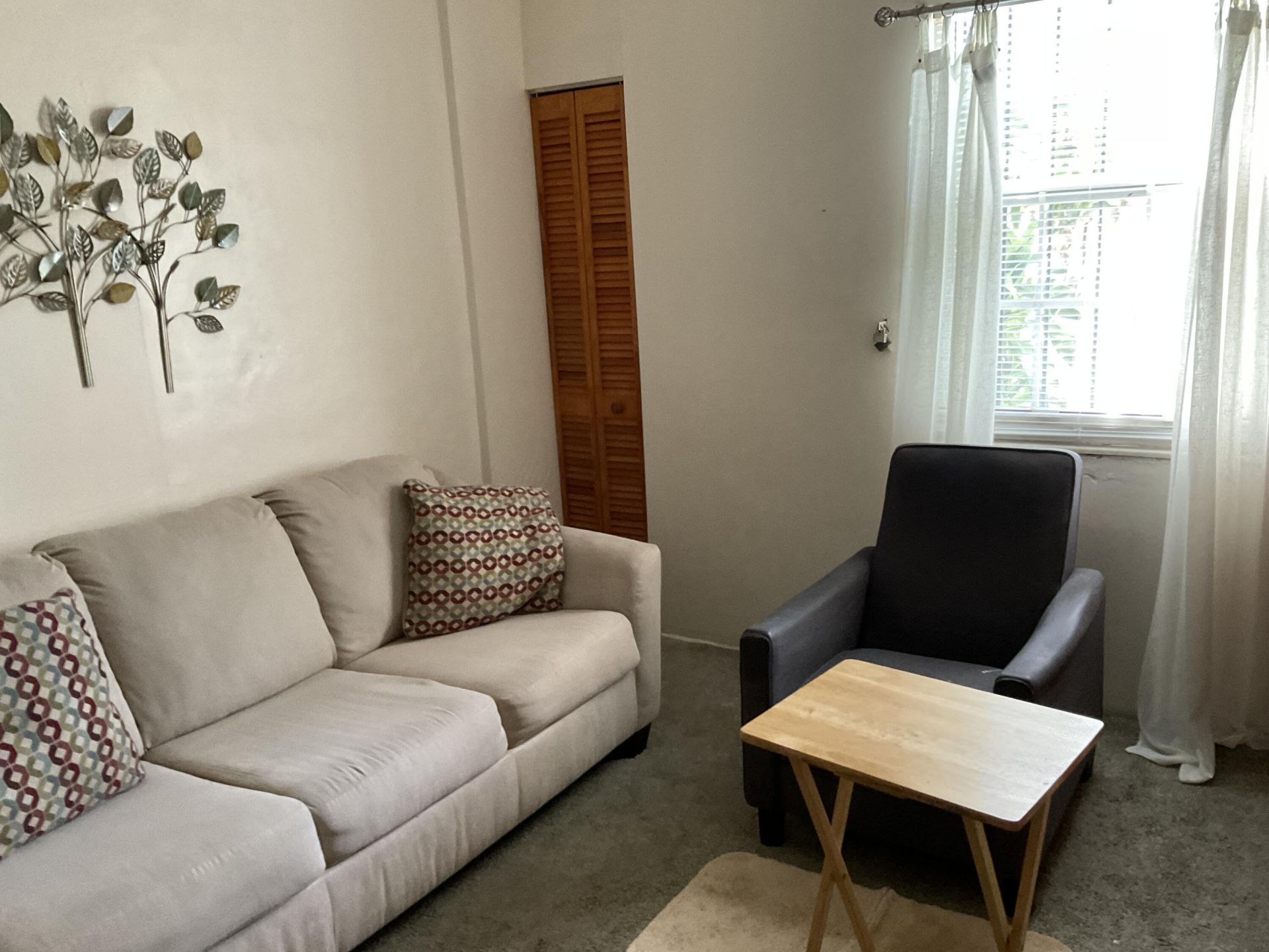 628 54th Street, West Palm Beach, FL 33407 Photo