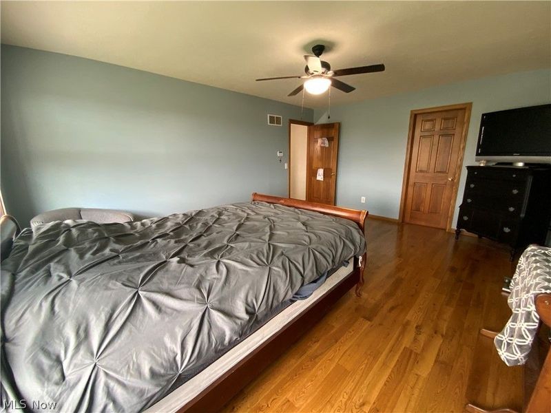 6922 Thornwood Street NW, Canton, OH 44718 Photo 32